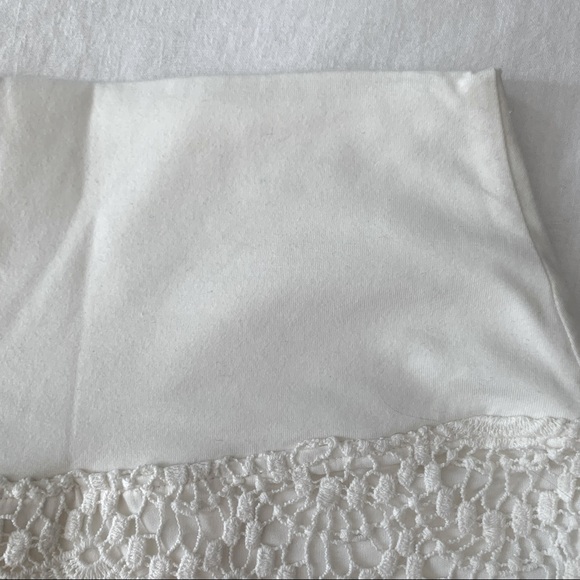 🤰Brand New Maternity Shorts - Thyme Maternity - XS - White Crochet - Picture 4 of 7